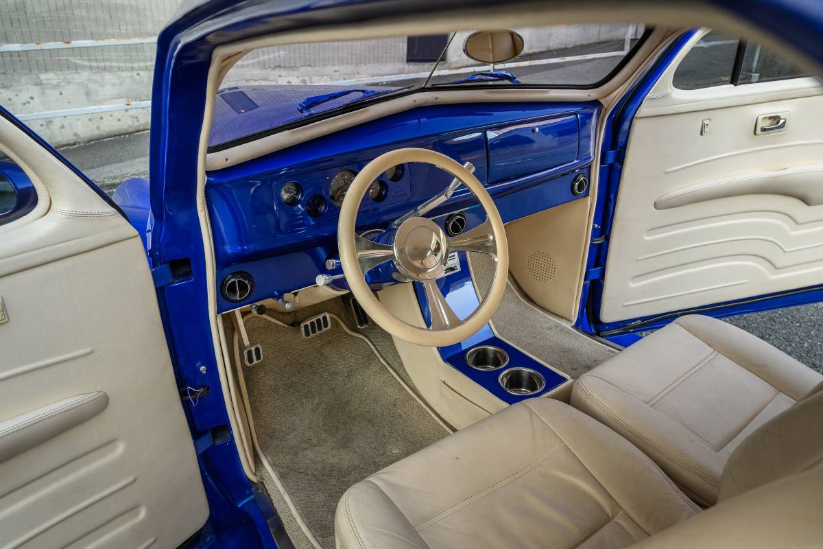 Chevrolet-master-deluxe-1939-blue-12