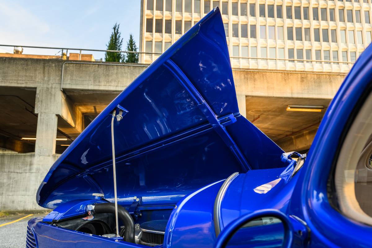 Chevrolet-master-deluxe-1939-blue-15