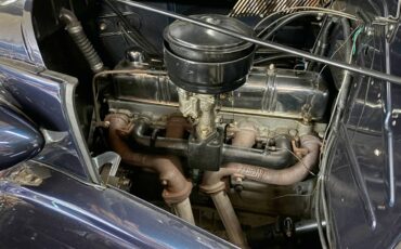 Chevrolet-master-deluxe-2-door-sedan-1937-blue-3