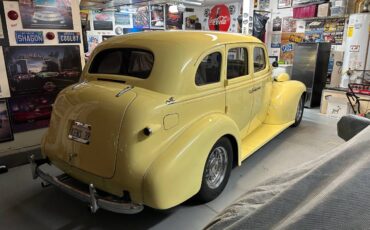 Chevrolet-master-deluxe-85-1939-yellow-2