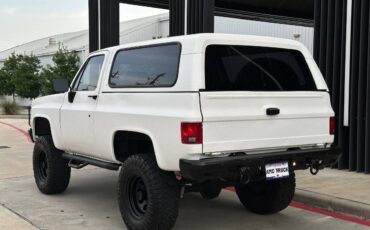 Chevrolet-military-truck-12-ton-nominal-diesel-1985-white-6