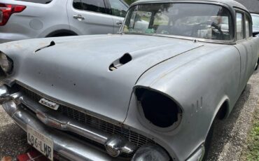 Chevrolet-model-210-4-door-1957-1