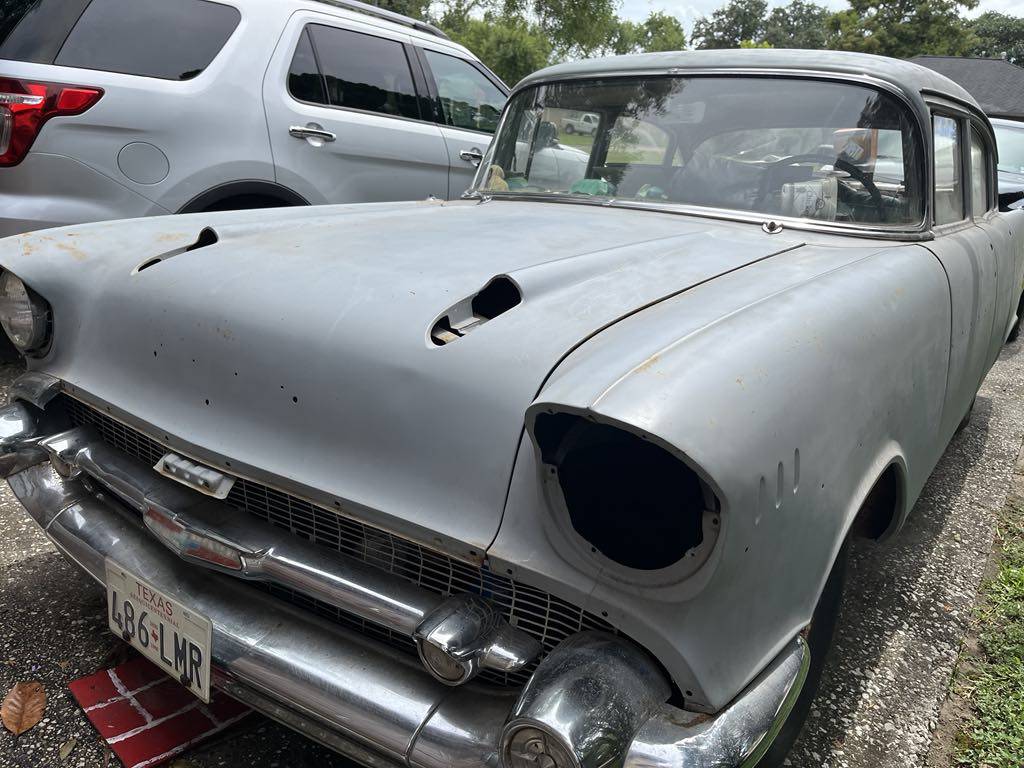 Chevrolet-model-210-4-door-1957-1