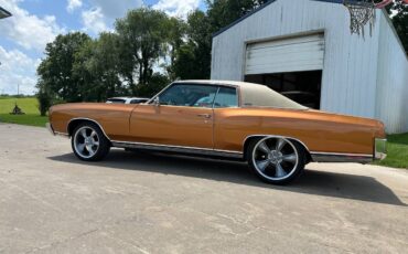 Chevrolet-monte-carlo-1972-2
