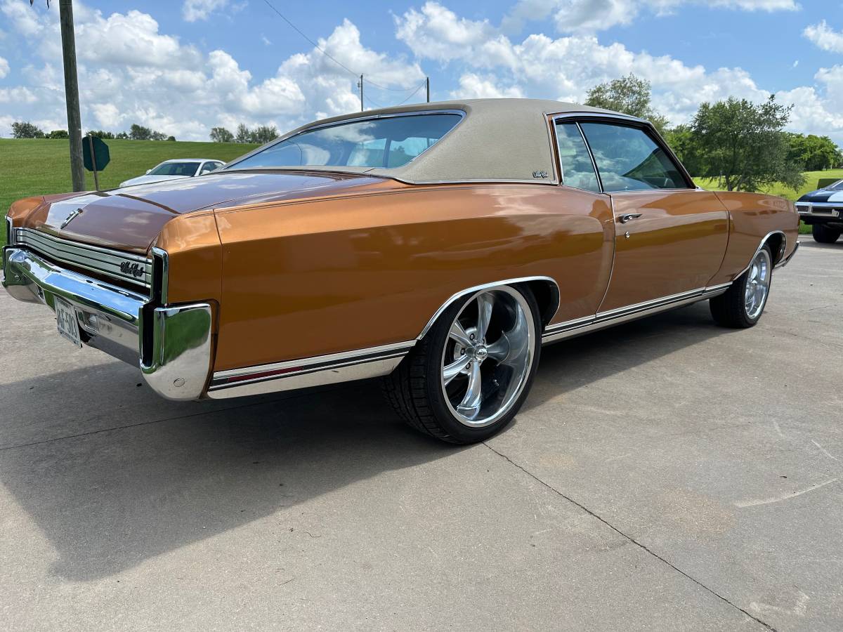Chevrolet-monte-carlo-1972-22