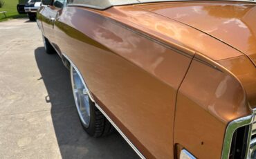 Chevrolet-monte-carlo-1972