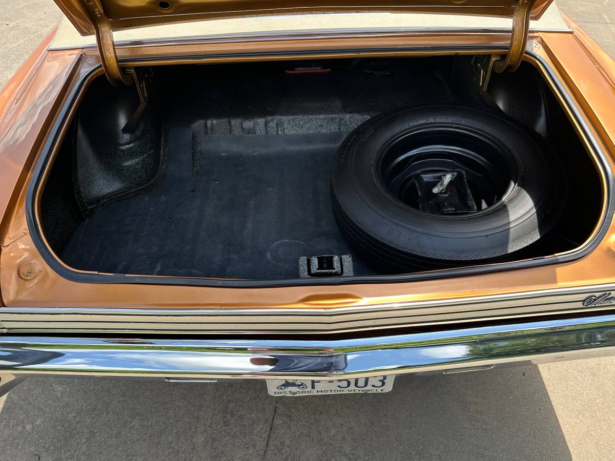 Chevrolet-monte-carlo-1972-4