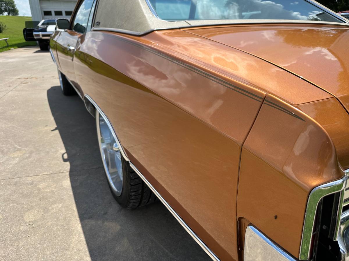 Chevrolet-monte-carlo-1972