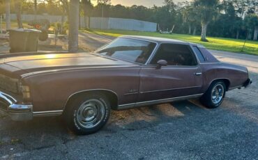 Chevrolet-monte-carlo-1974-red-13