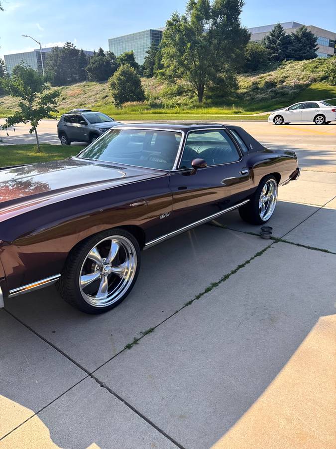 Chevrolet-monte-carlo-1977-purple-3