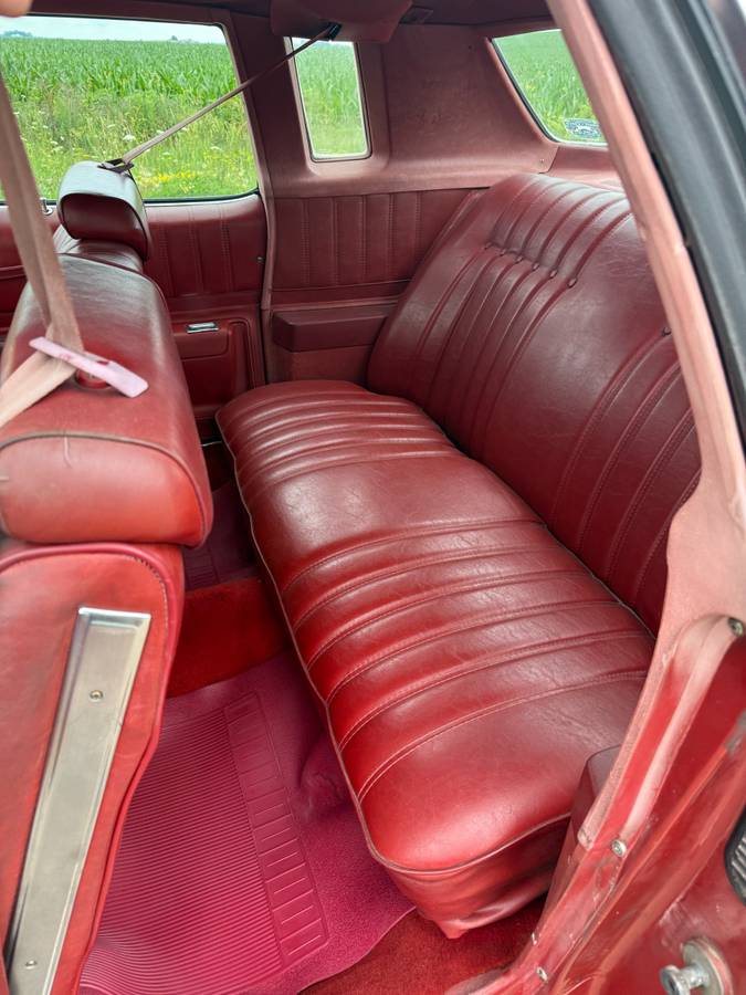 Chevrolet-monte-carlo-1977-red-11