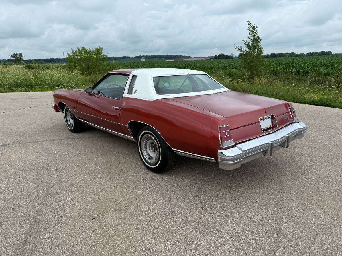 Chevrolet-monte-carlo-1977-red-18