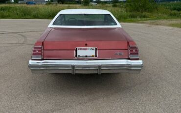 Chevrolet-monte-carlo-1977-red