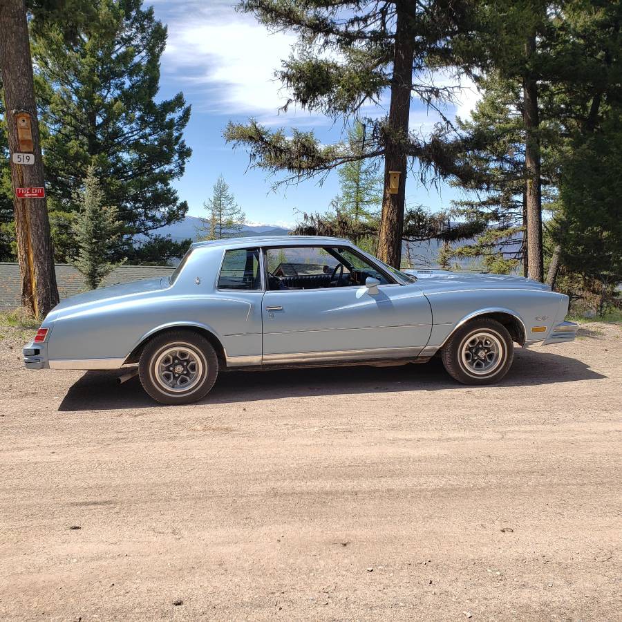Chevrolet-monte-carlo-1980-blue