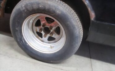 Chevrolet-monte-carlo-1986-black-1
