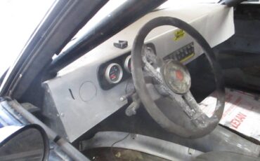 Chevrolet-monte-carlo-1986-black-4