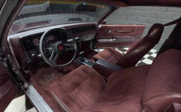 Chevrolet-monte-carlo-1987-custom