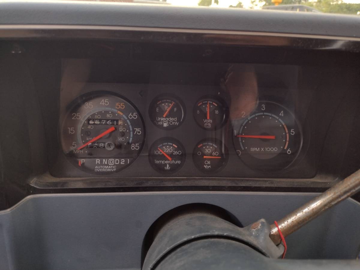 Chevrolet-monte-carlo-ls-1986-black-12