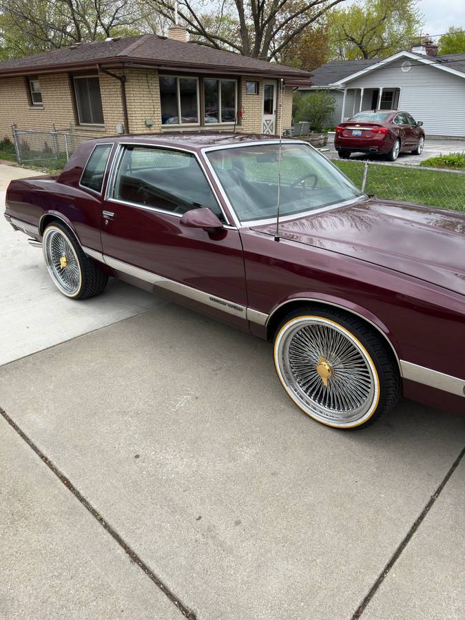 Chevrolet-monte-carlo-ls-1987-custom-20
