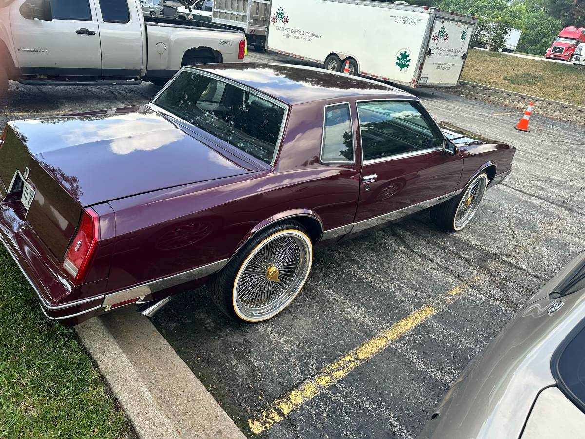 Chevrolet-monte-carlo-ls-1987-custom-3