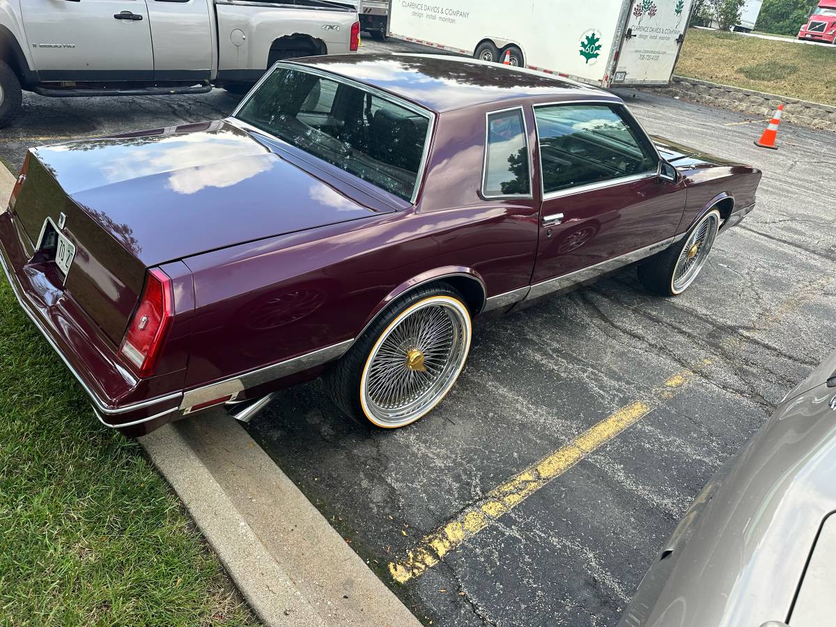 Chevrolet-monte-carlo-ls-1987-custom-4