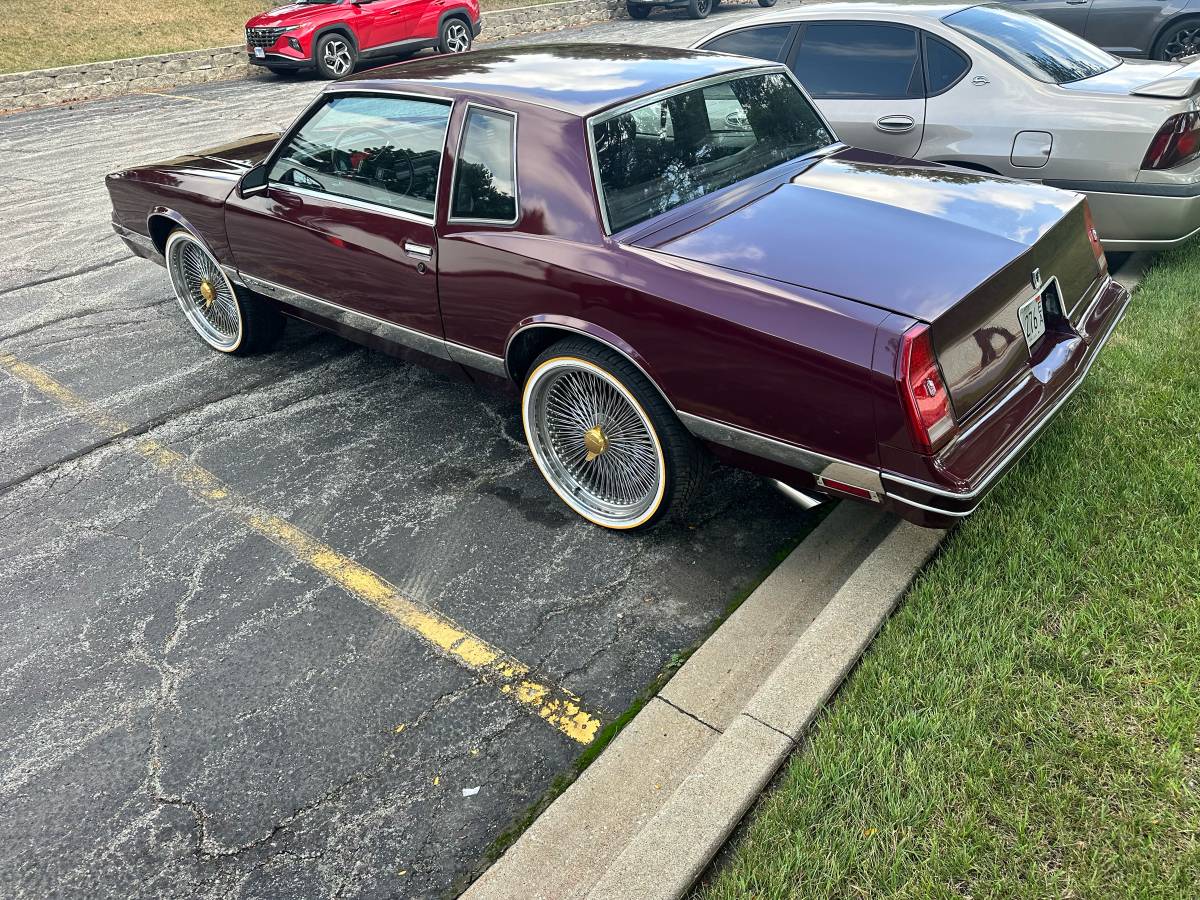 Chevrolet-monte-carlo-ls-1987-custom-6