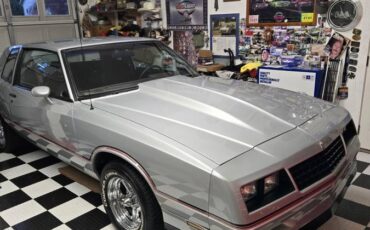 Chevrolet-monte-carlo-ss-1985-silver-4