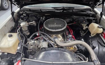 Chevrolet-monte-carlo-ss-1985-white-5