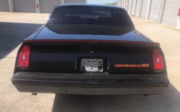 Chevrolet-monte-carlo-ss-1986-black-10