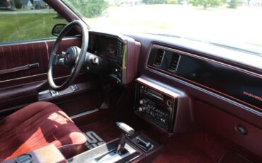 Chevrolet-monte-carlo-ss-1987-black-18