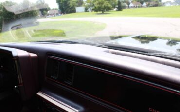 Chevrolet-monte-carlo-ss-1987-black-19