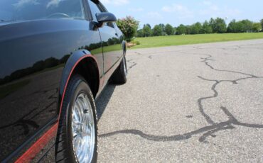 Chevrolet-monte-carlo-ss-1987-black-4