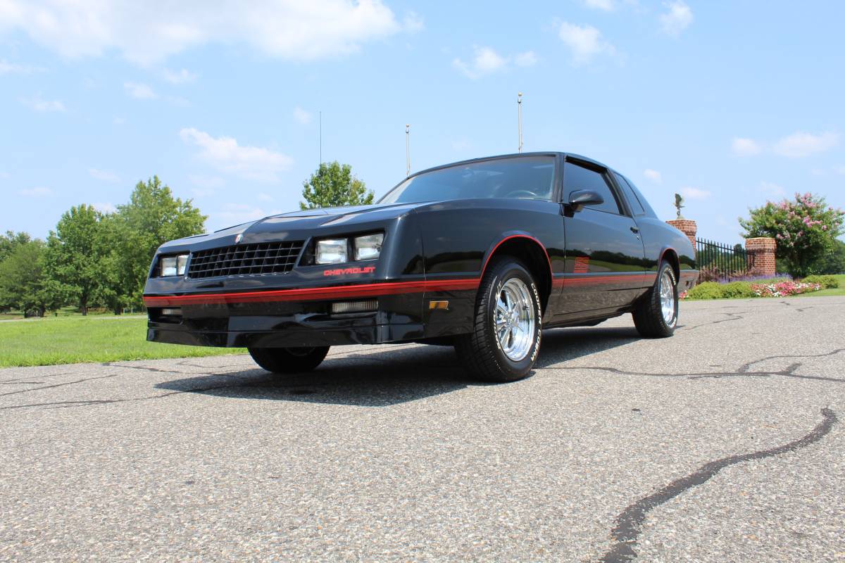 Chevrolet-monte-carlo-ss-1987-black