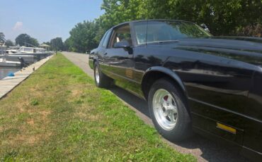 Chevrolet-monte-carlo-ss-1988-black-2