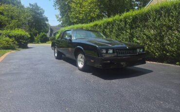 Chevrolet-monte-carlo-ss-1988-black