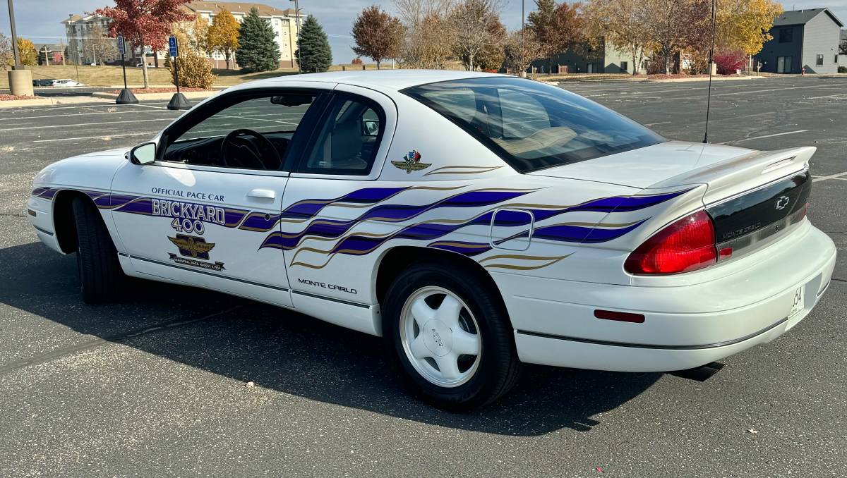 Chevrolet-monte-carlo-z34-1995-white-3