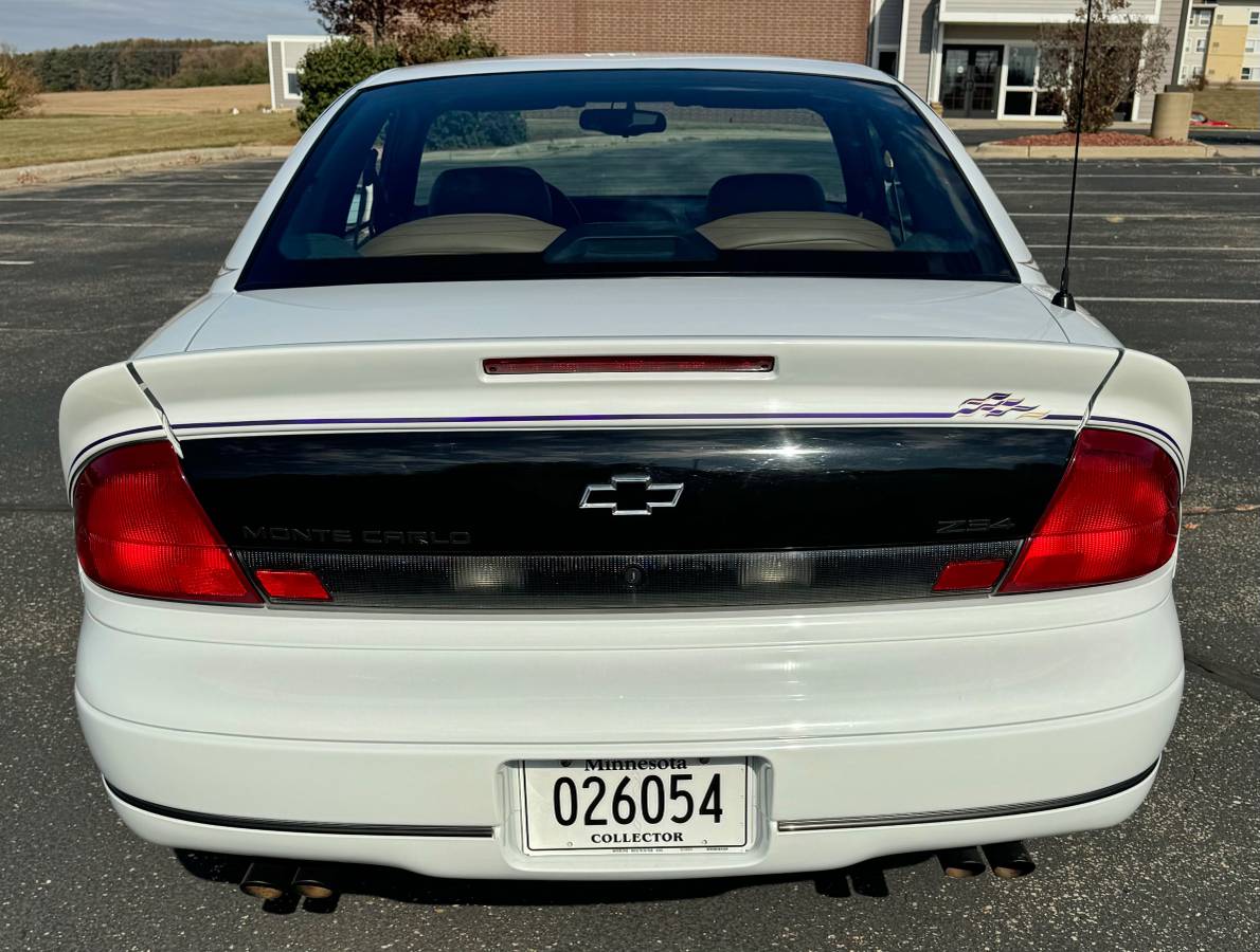 Chevrolet-monte-carlo-z34-1995-white-7