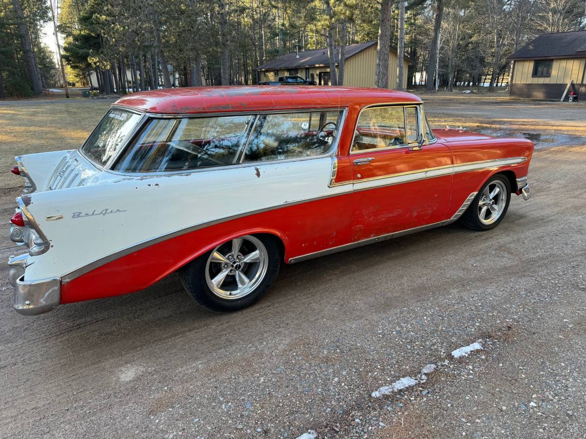 Chevrolet-nomad-1956-orange-9