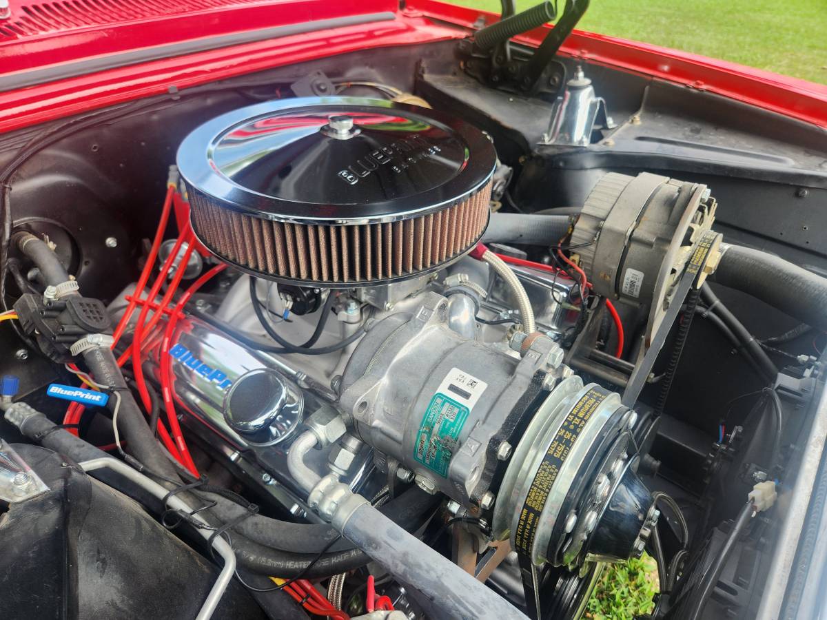 Chevrolet-nova-1965-red-3