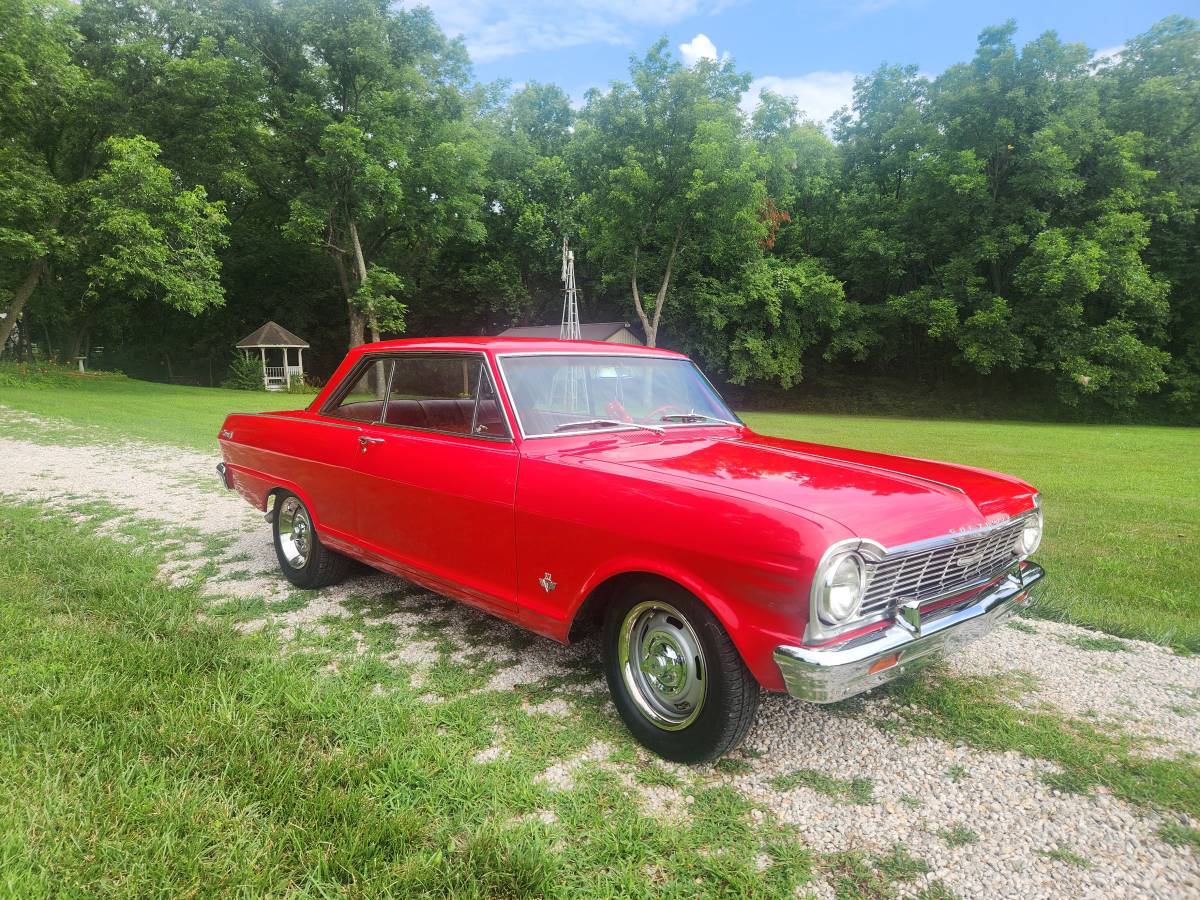 Chevrolet-nova-1965-red-7