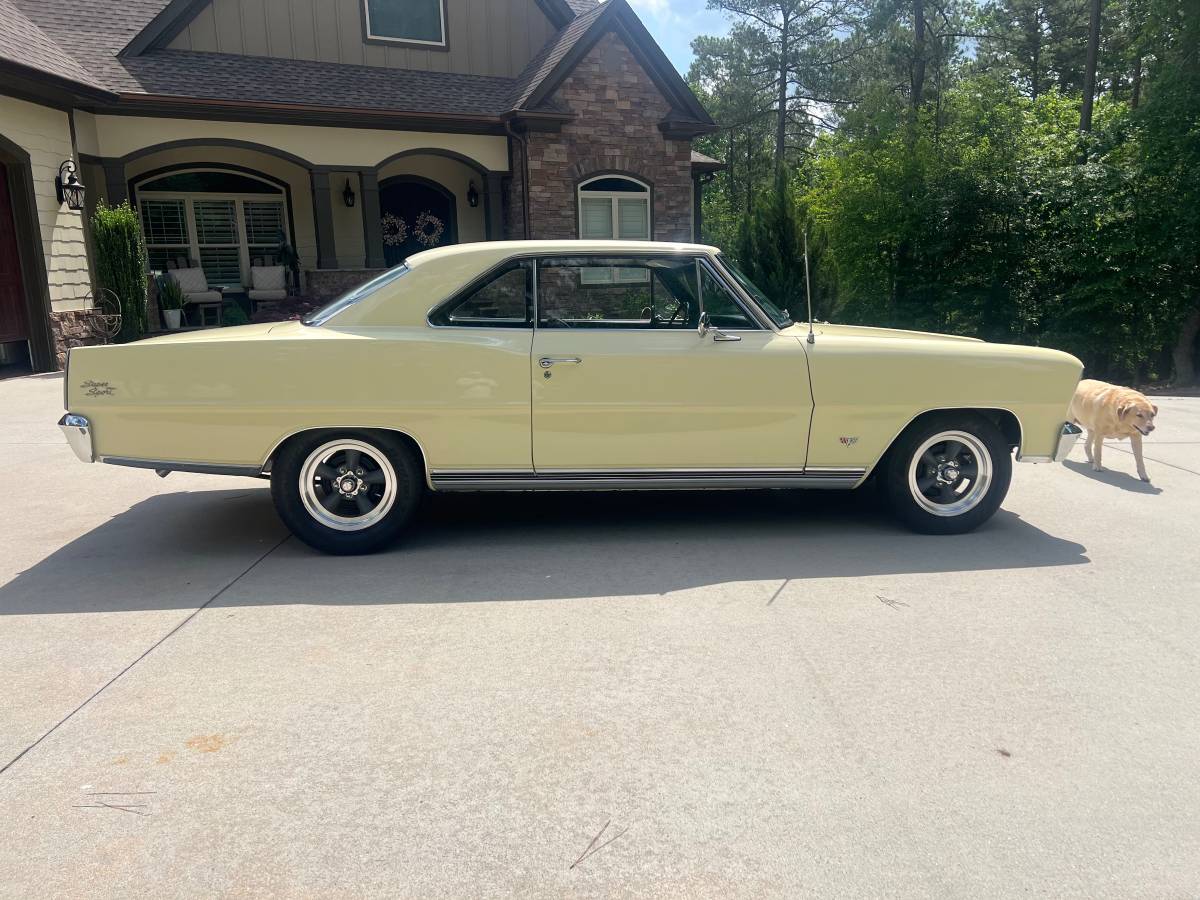 Chevrolet-nova-1966-3