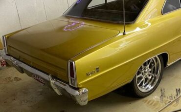Chevrolet-nova-1967-custom-3