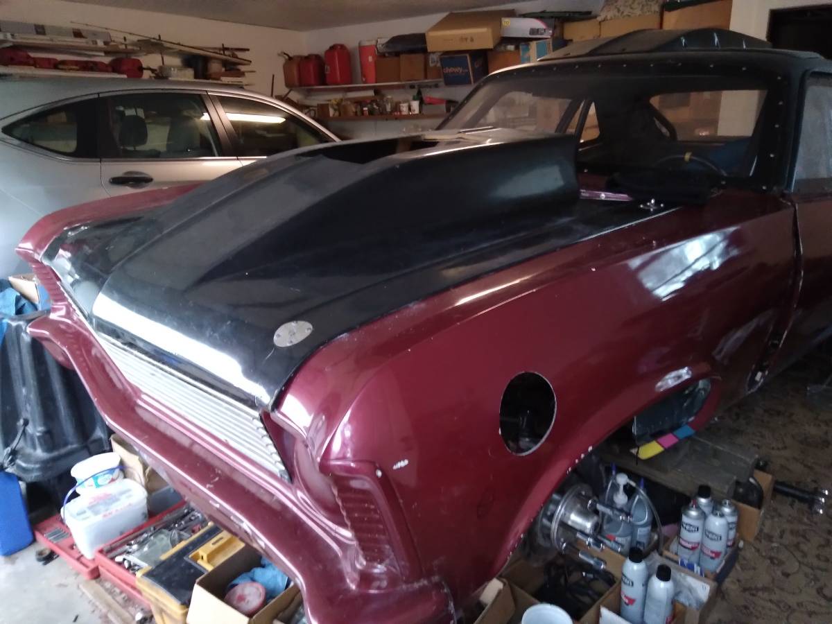 Chevrolet-nova-1970-red-1
