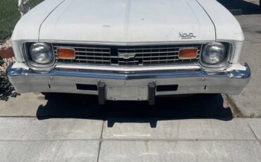 Chevrolet-nova-1974-2