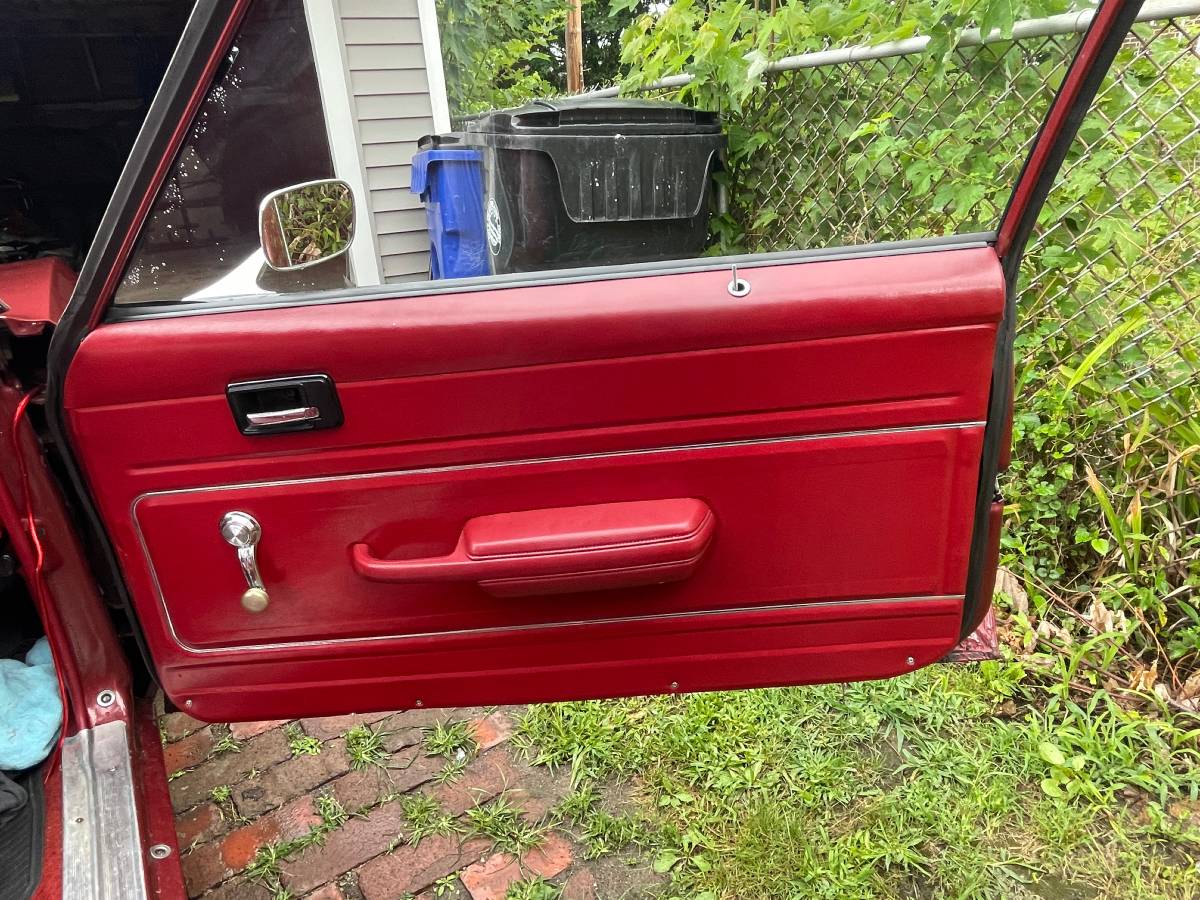Chevrolet-nova-1978-red-11