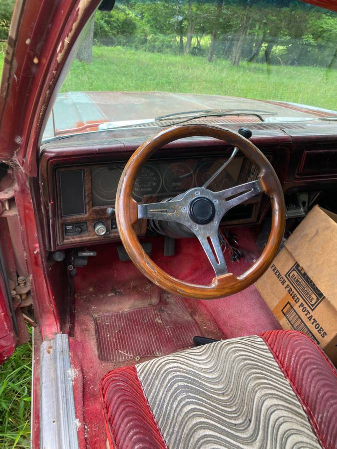 Chevrolet-nova-1979-red-4