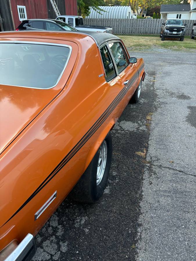 Chevrolet-nova-hatchback-ss-1973-orange-3