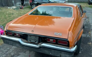 Chevrolet-nova-hatchback-ss-1973-orange-4