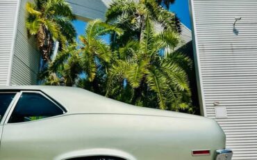 Chevrolet-nova-ss-1972-silver-3