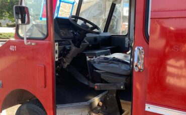 Chevrolet-p30-dually-1991-red-3